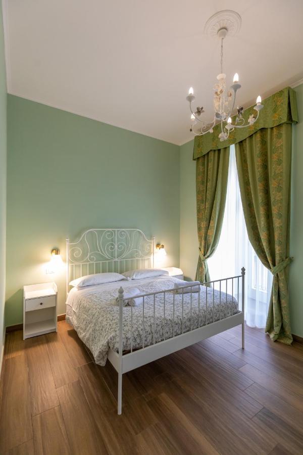 Palazzo Del Principe San Severo 3 Bedrooms & Terrace! 나폴리 외부 사진