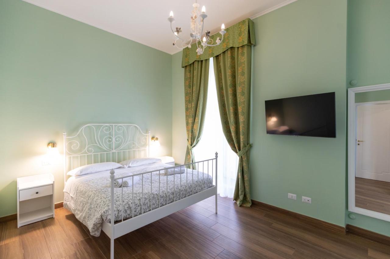 Palazzo Del Principe San Severo 3 Bedrooms & Terrace! 나폴리 외부 사진